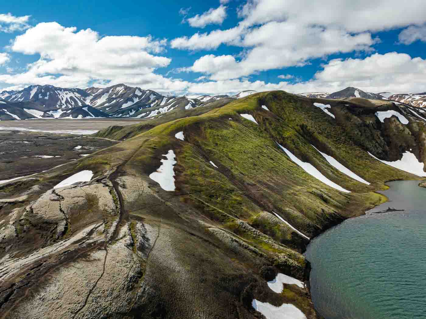 hautes-terres-pres-de-landmannalaugar-par-drone-en-islande