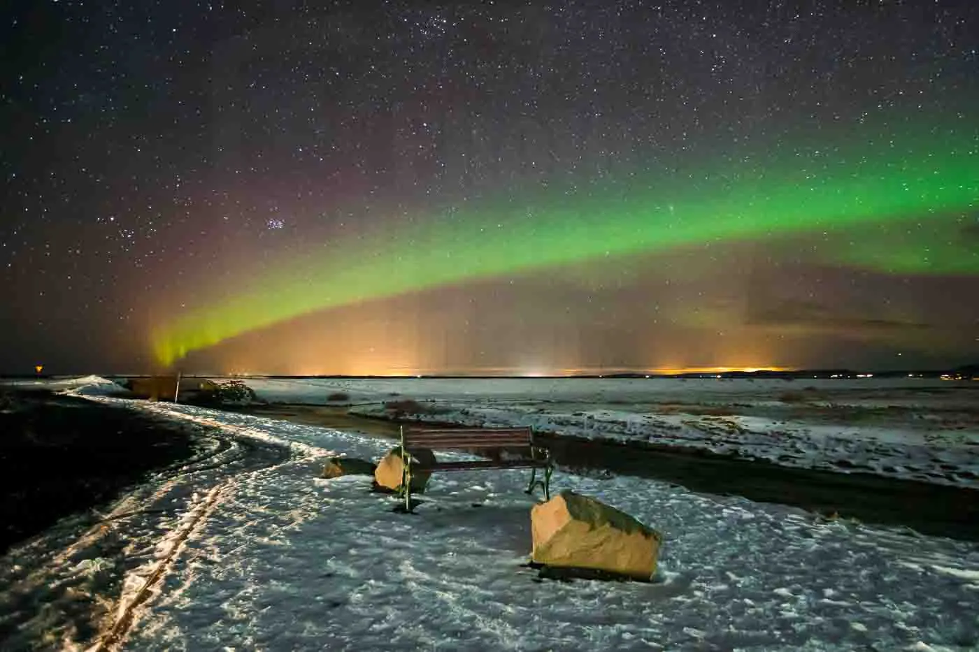 photo-aurore-boreale-pres-de-seljalandsfoss-en-islande